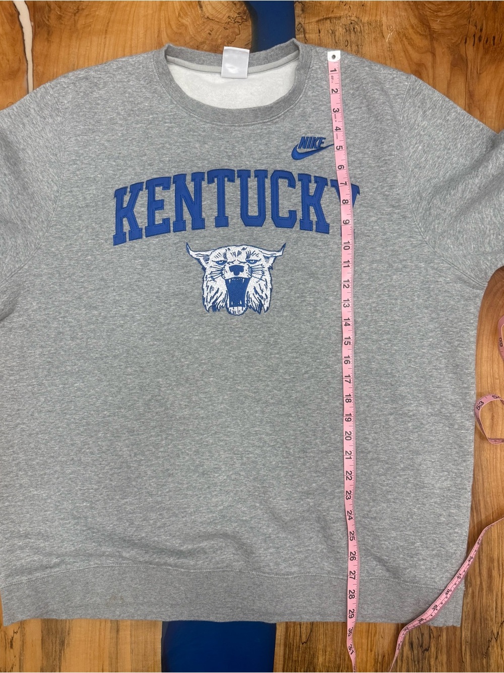 Nike Kentucky Wildcats Sweatshirt XXL Gray Embroidered UK NCAA Crewneck - Picture 3 of 11